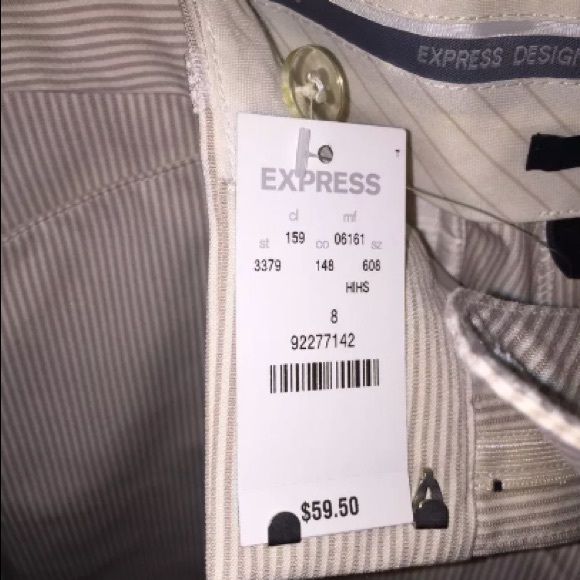 EXPRESS~Seersucker Stripe Cropped Capri Pants~8 - Picture 3 of 8